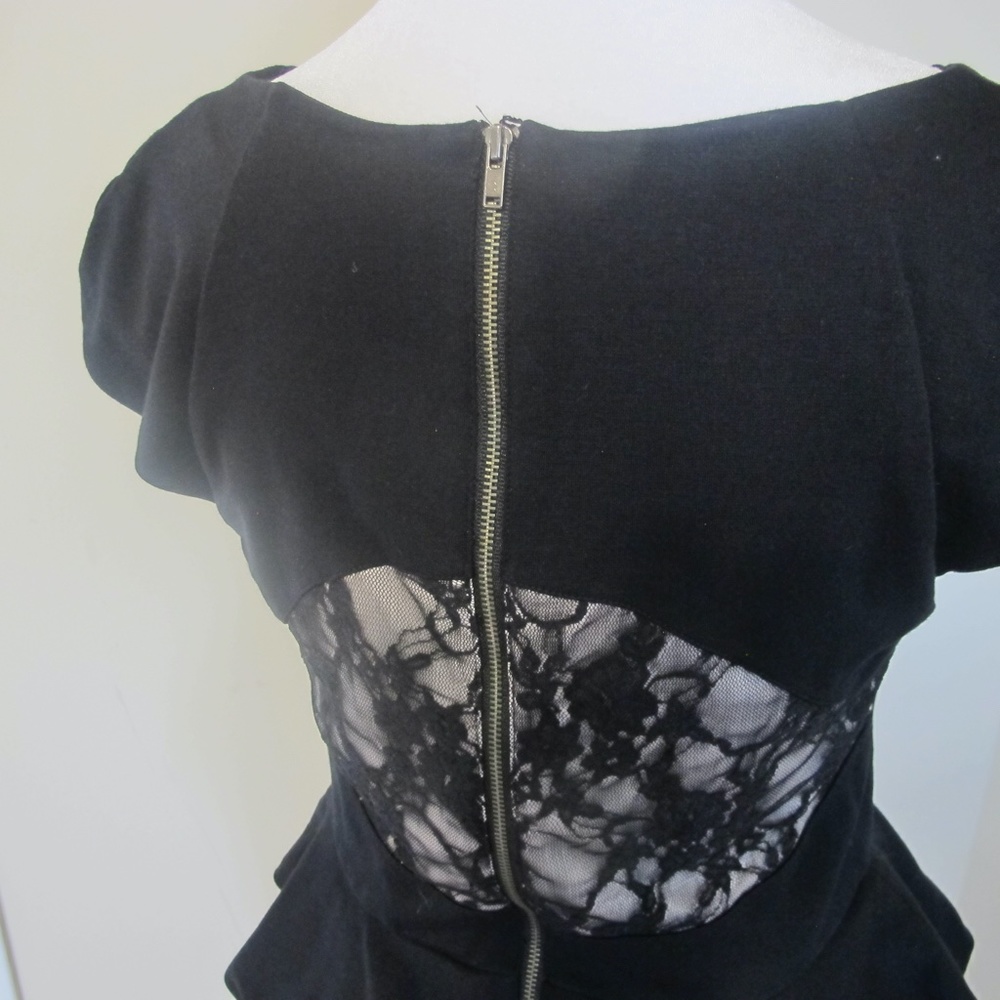 Express Women's Black Date Night Little Black Peplum Dress Size 8 EUC - Picture 7 of 8